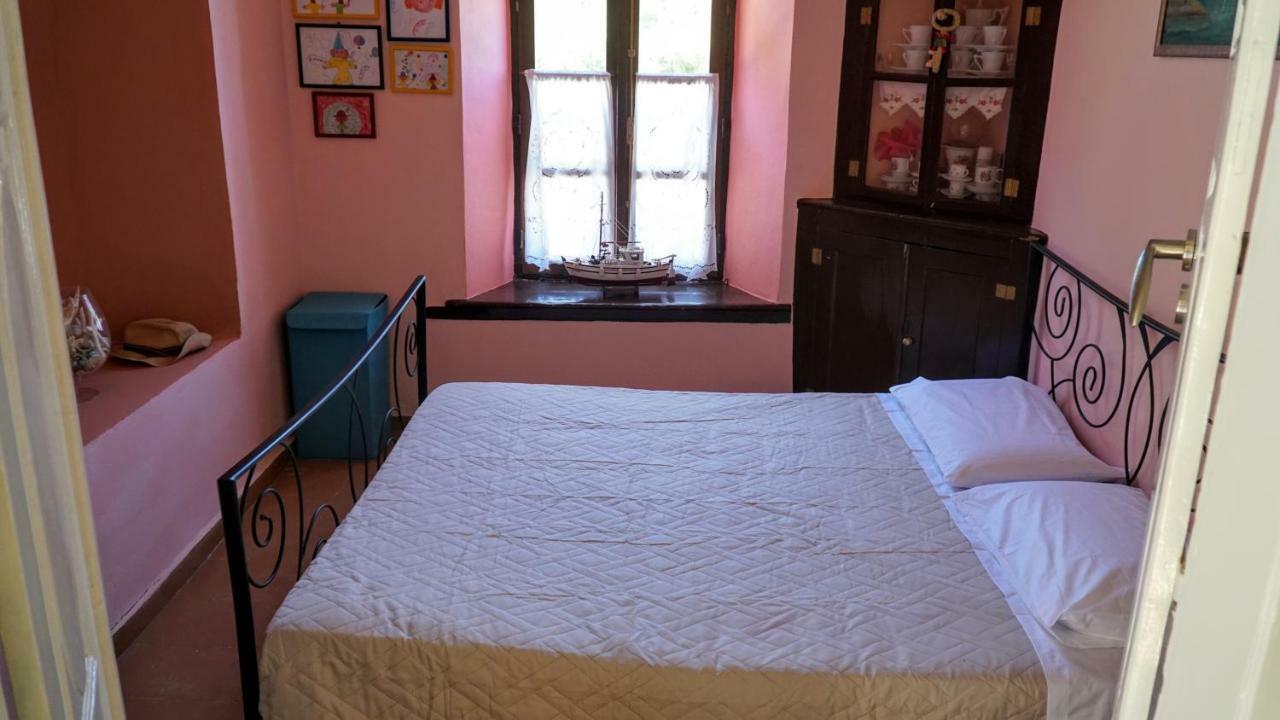 Moschos Mansion Villa Simi Dış mekan fotoğraf