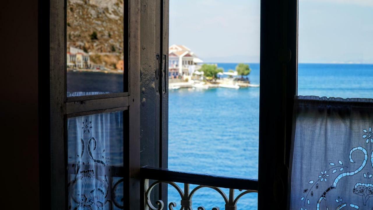 Moschos Mansion Villa Simi Dış mekan fotoğraf