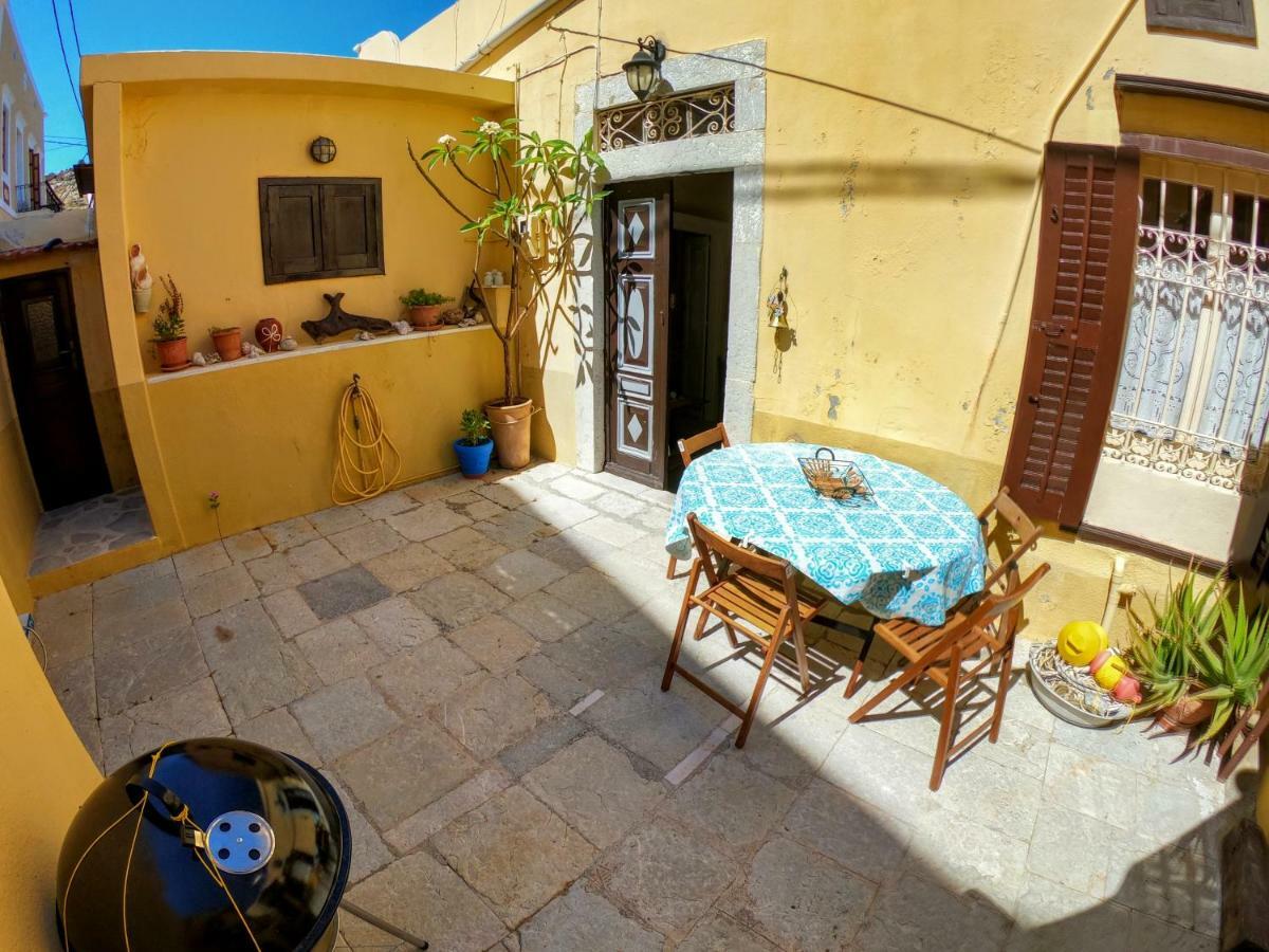Moschos Mansion Villa Simi Dış mekan fotoğraf
