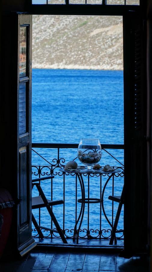 Moschos Mansion Villa Simi Dış mekan fotoğraf